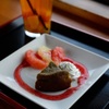茶チーズケーキとフルーツティ