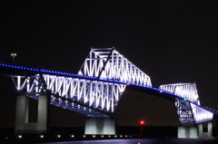 夜の東京ゲートブリッジ