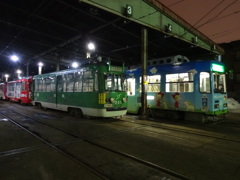 市電車庫の路面電車