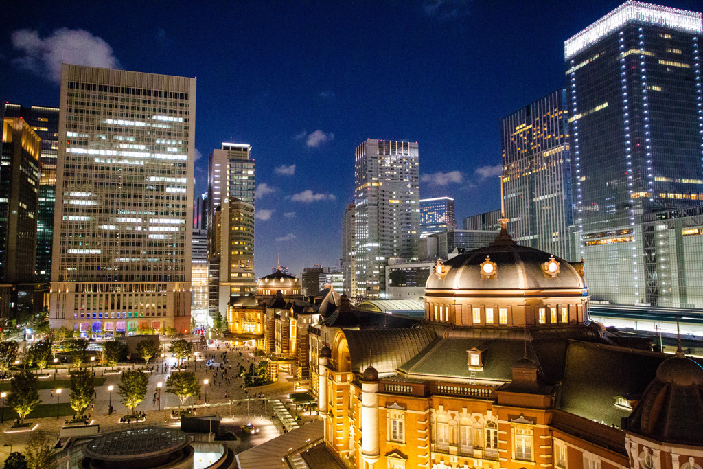 東京駅夜景