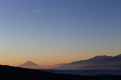 霧ヶ峰高原より夜明け