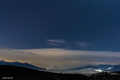 霧ケ峰高原の夜明け