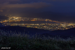 秋の諏訪湖夜景