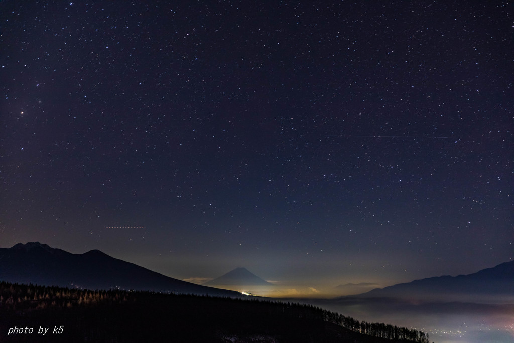 高原の夜明け前