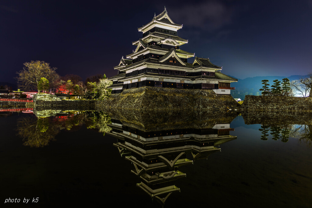 松本城の朝1