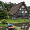 雨の白川郷