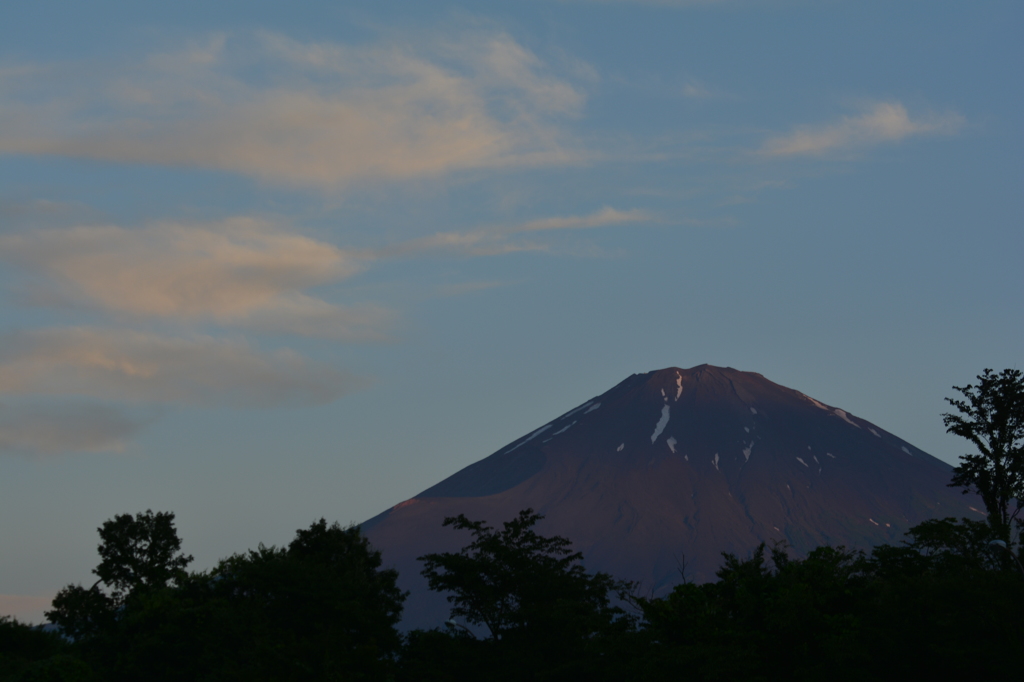 富士山も衣替え！！