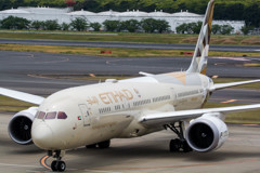 ETIHAD AIRWAYS