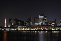 築地市場は眠らない？？