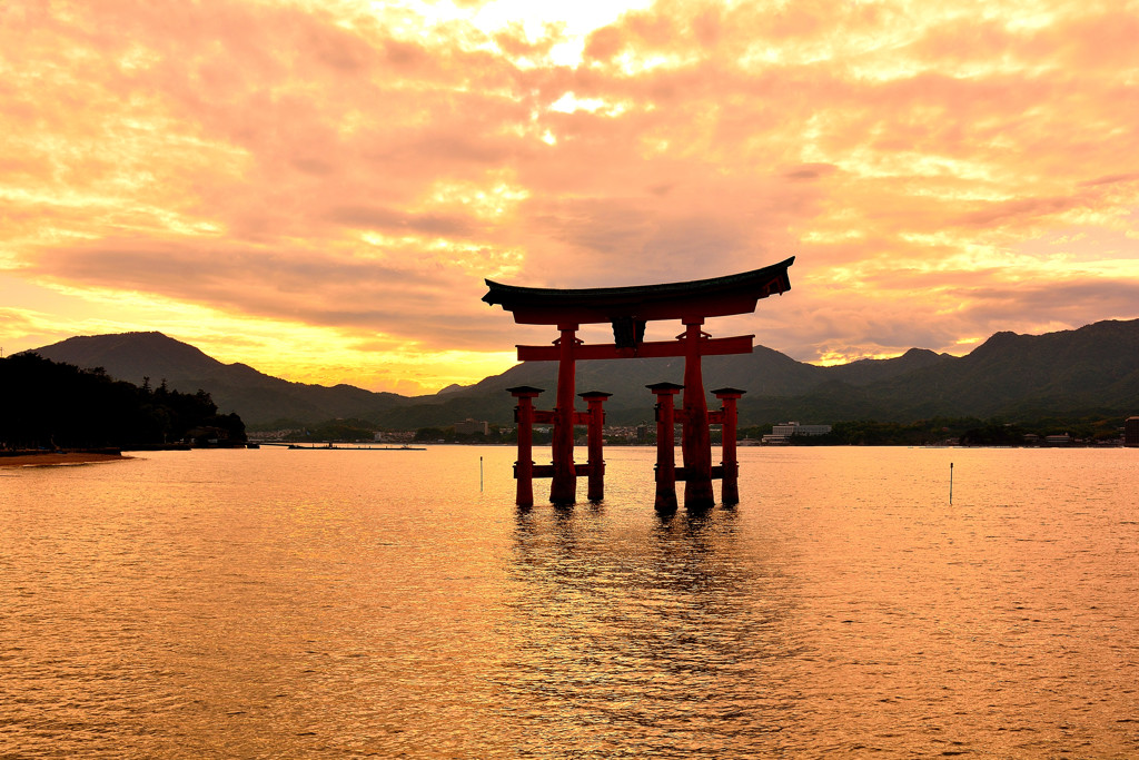 宮島 厳島神社 大鳥居！
