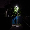 夜のスナップ　少年