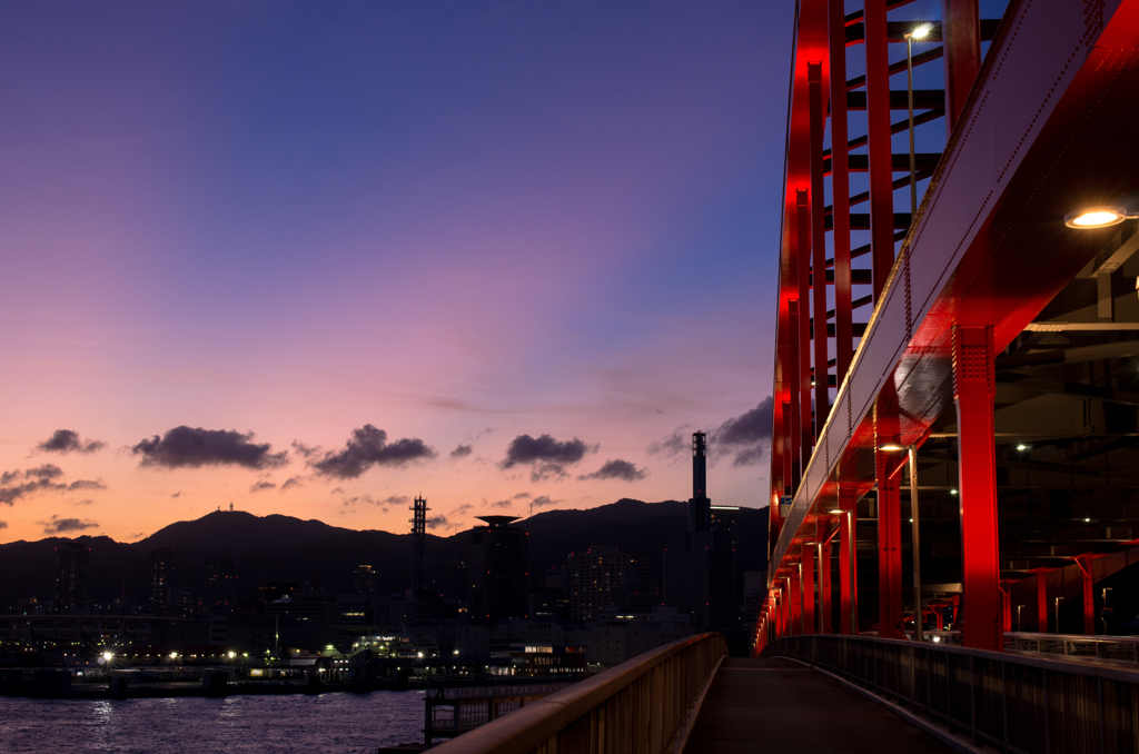 神戸大橋