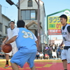腹の探り合い