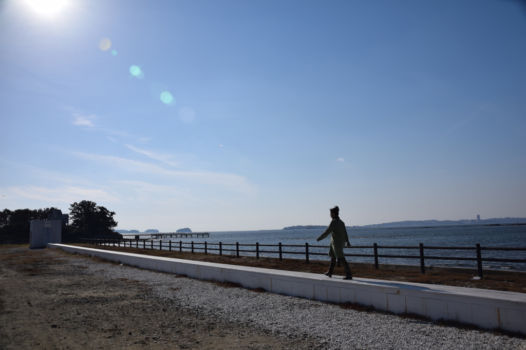 太陽に向かって歩け！