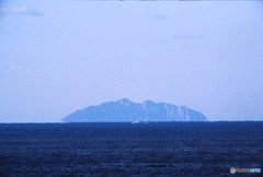 神宿る島。