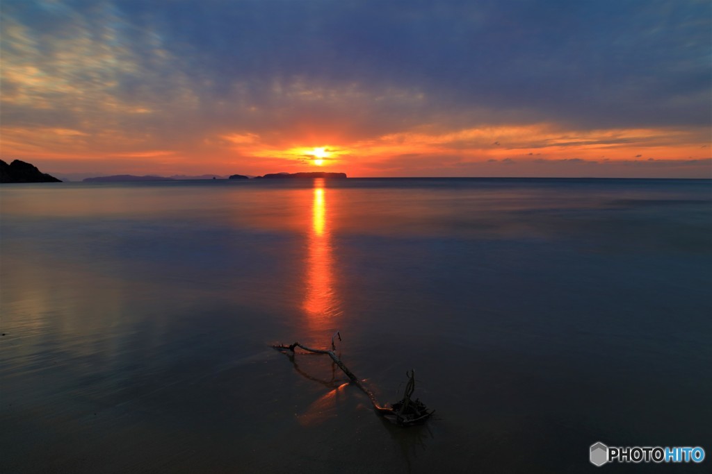 夕暮れの海