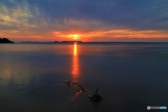 夕暮れの海