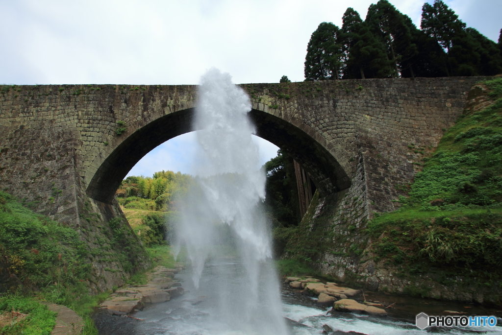 通潤橋