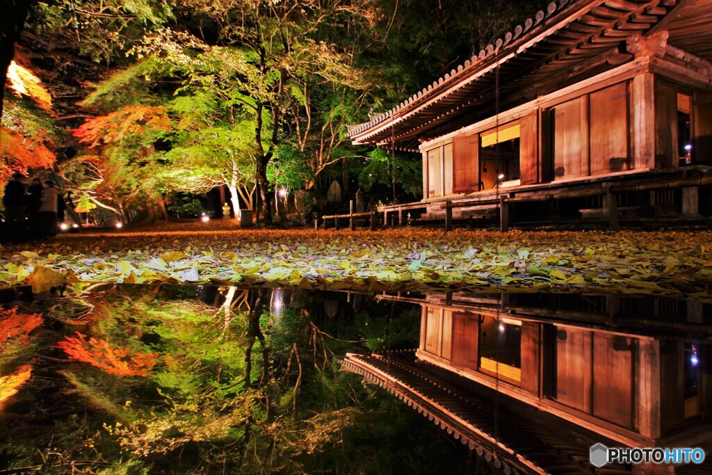 夜の富貴寺
