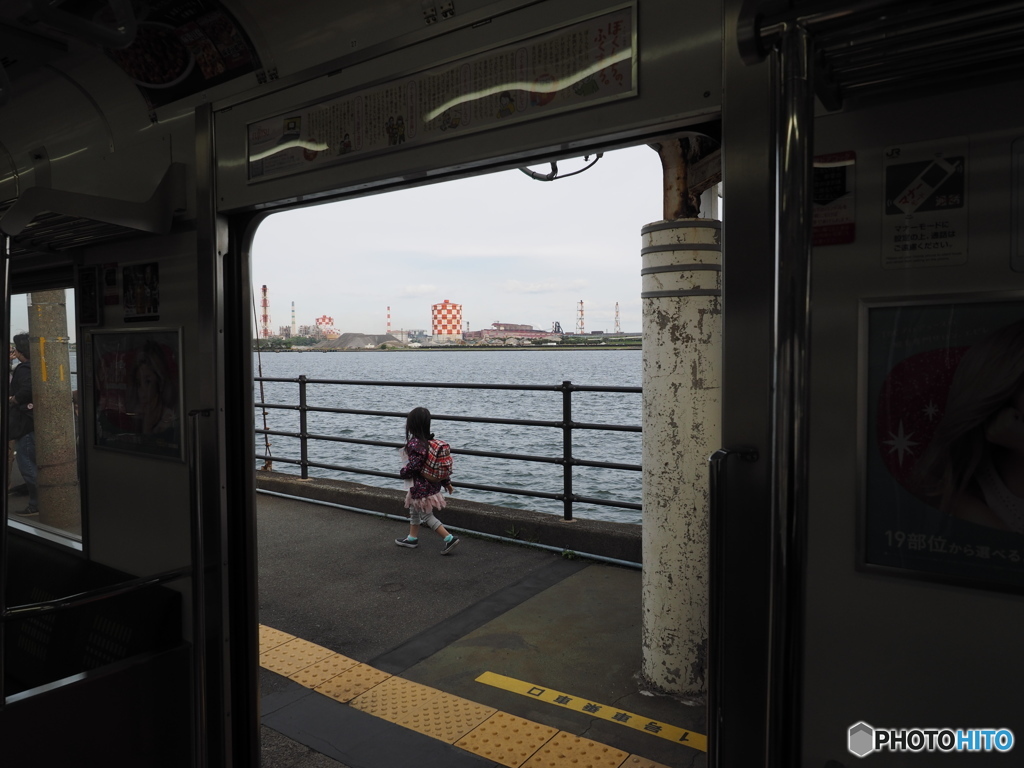 車内からの海芝浦02