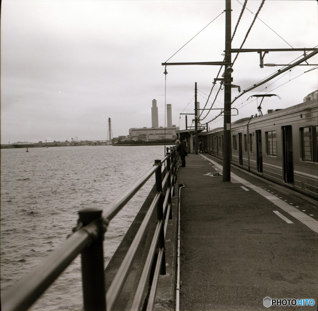 鶴見線海芝浦駅