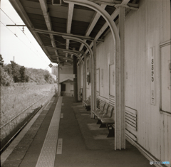 鶴見線　大川駅ホーム