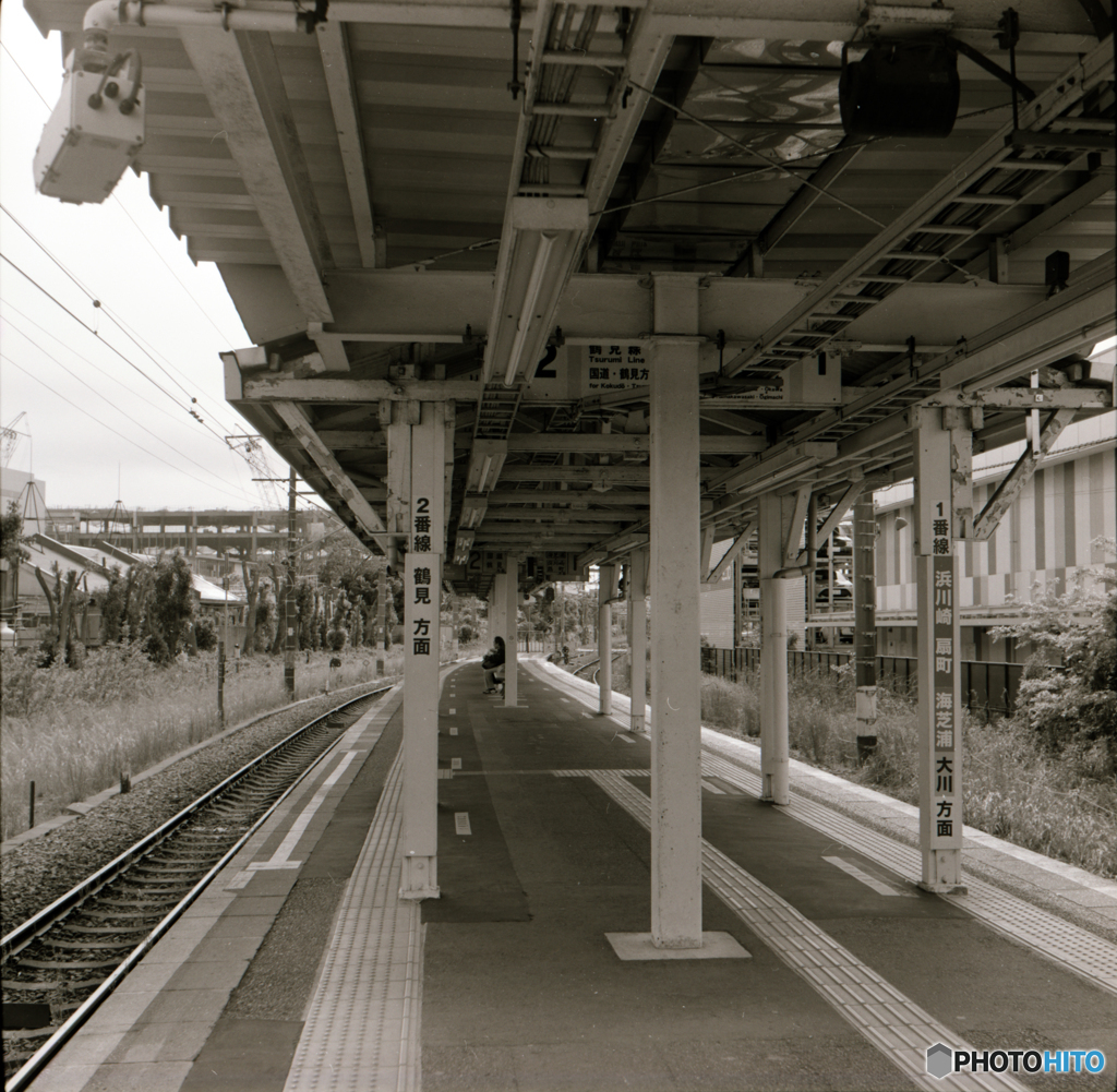 鶴見線弁天橋ホーム