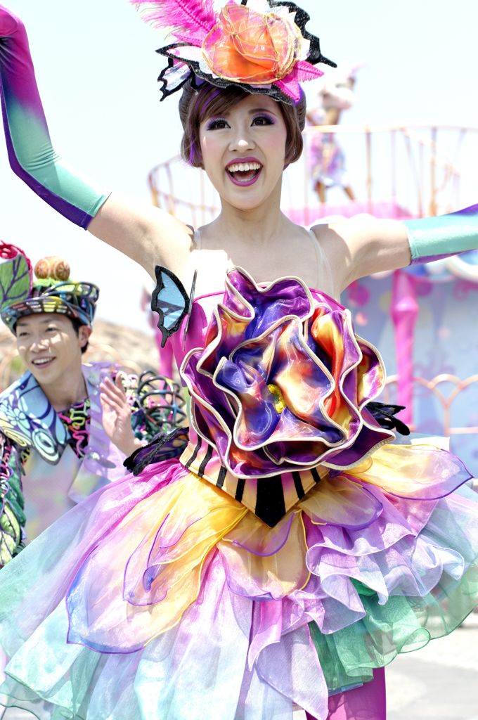ファッショナブル・イースター　ダンサーさん（マジックリアリズム）