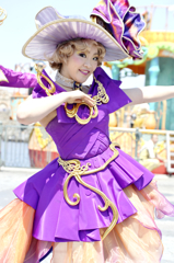 ファッショナブルイースター　ダンサーさん（アールヌーヴォー）