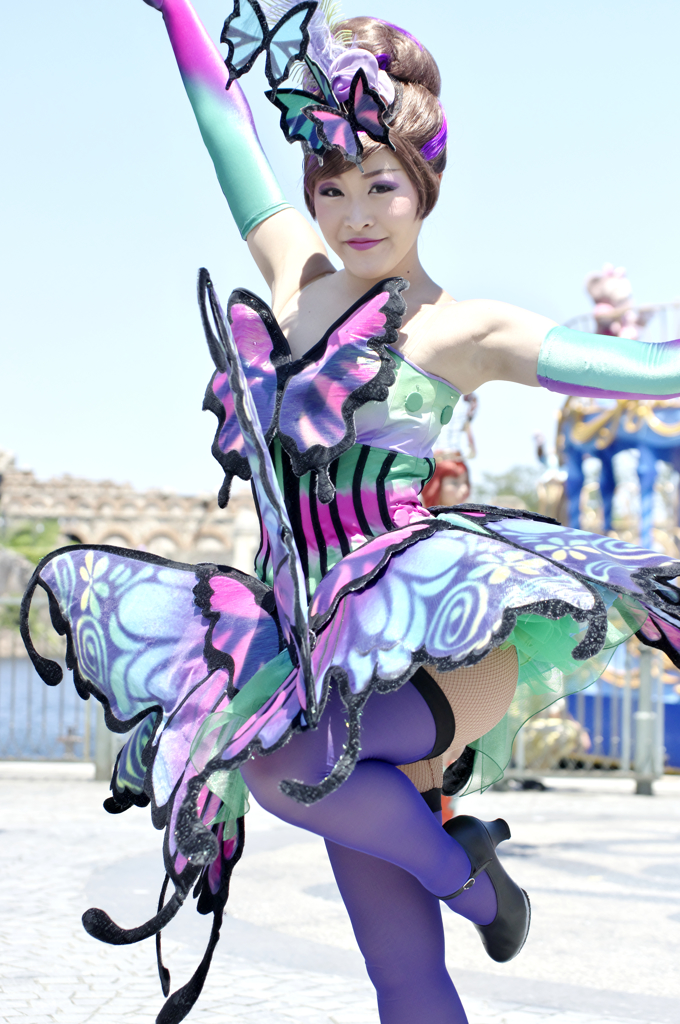 ファッショナブルイースター　ダンサーさん（マジックリアリズム）