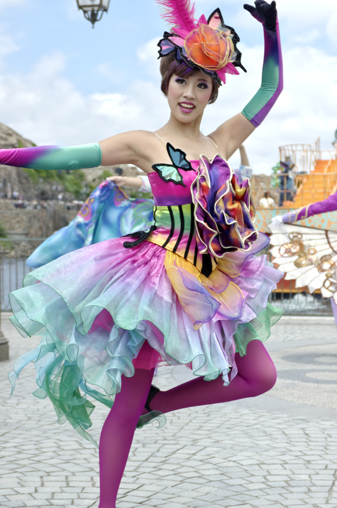 ファッショナブルイースター　ダンサーさん（マジックリアリズム）