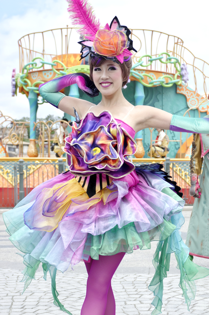 ファッショナブルイースター　ダンサーさん（マジックリアリズム）