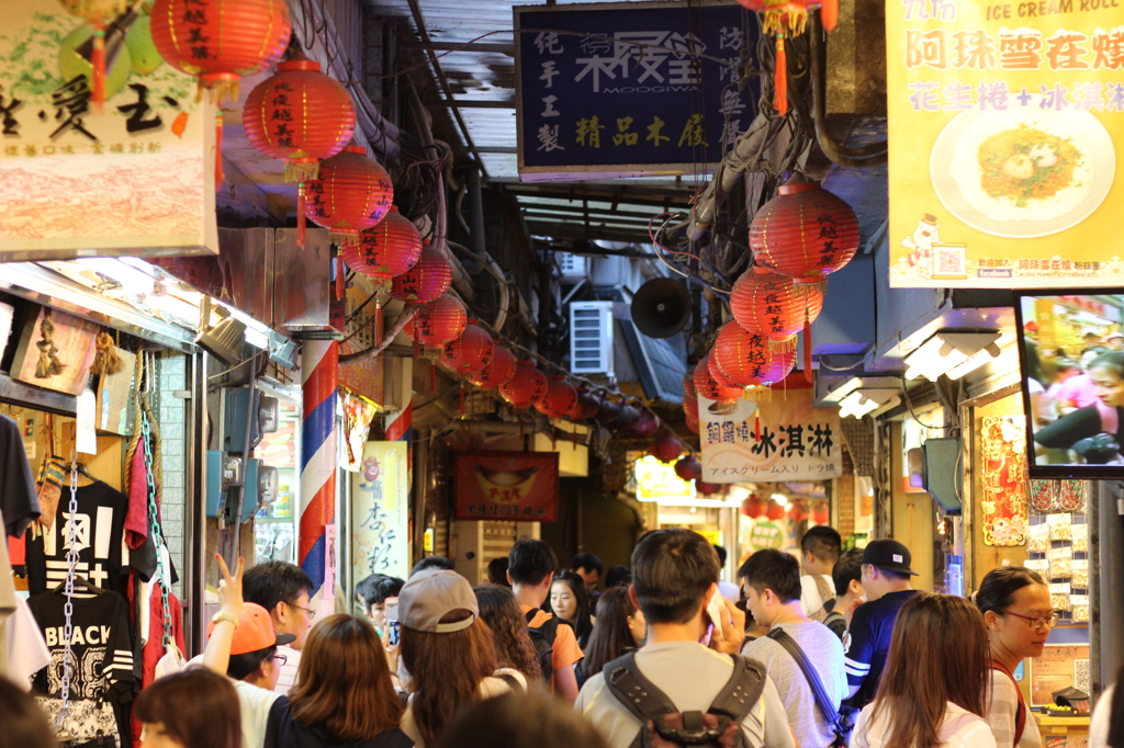 台湾 仇份の商店街