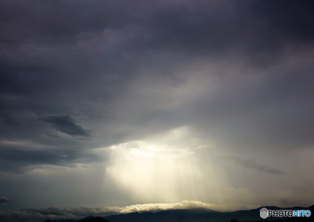 台風接近中の空　2016・10・5