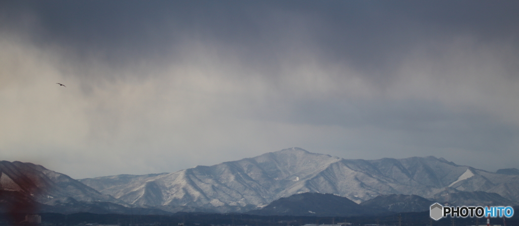 雪化粧の阿讃山脈　２