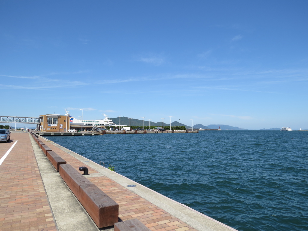 港