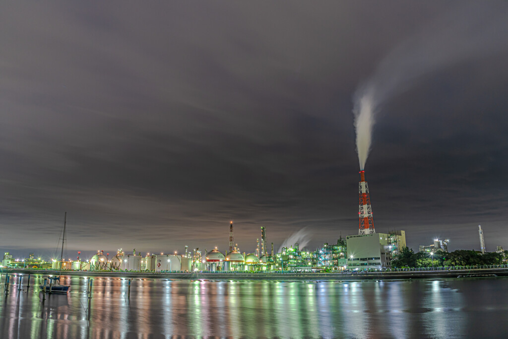 コンビナートの夜