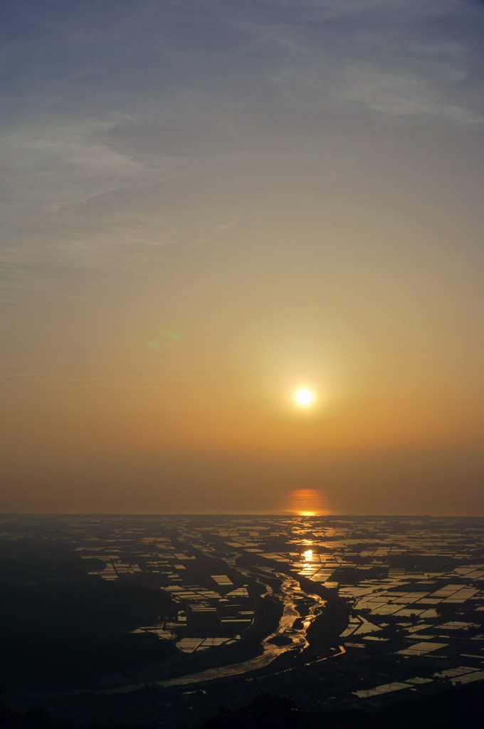 空・大地　そして　夕日(3)