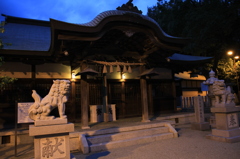 宵闇の神社