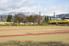 雲のかかった飯綱山