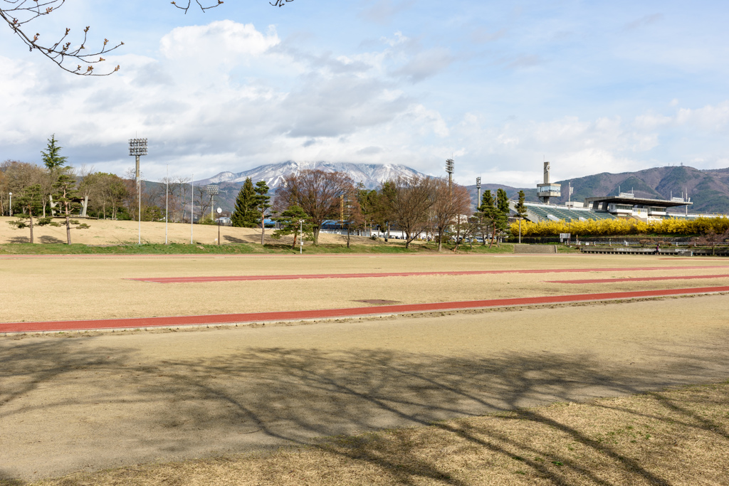飯綱山のある風景