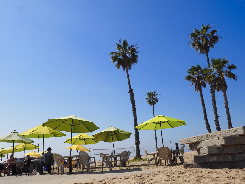 Cafe on the Beach