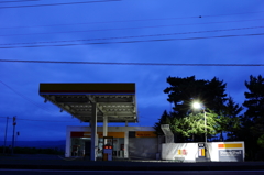 早朝の Gas station