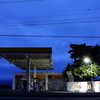早朝の Gas station