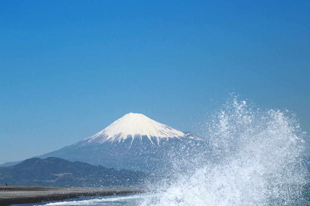 波しぶき