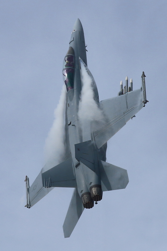 FA-18 上昇