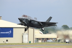 F-35B 発進