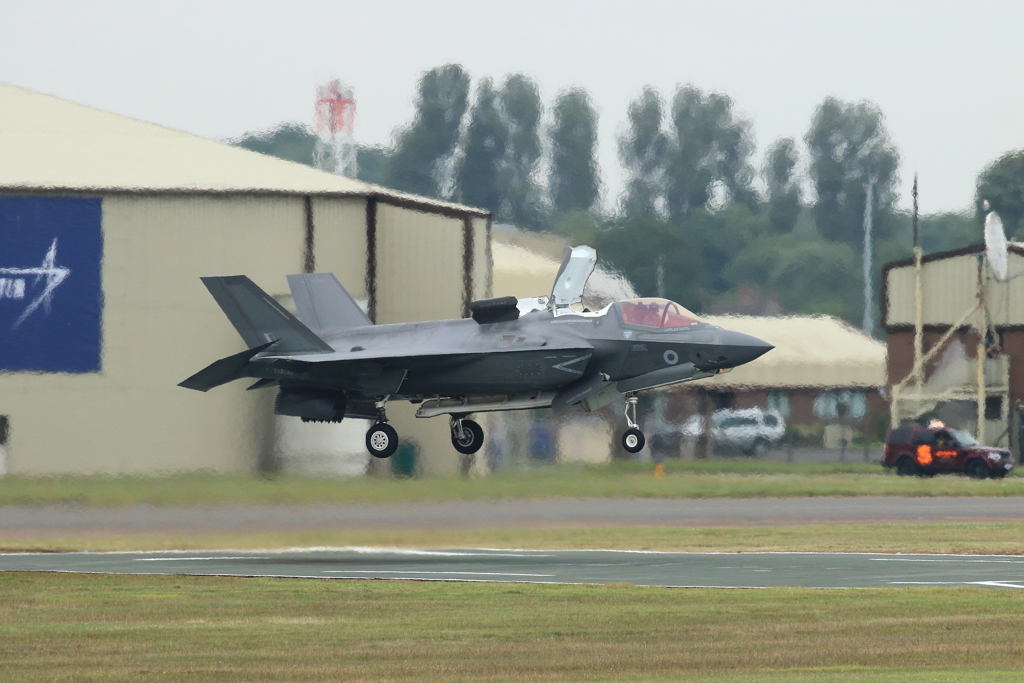 F-35 着陸