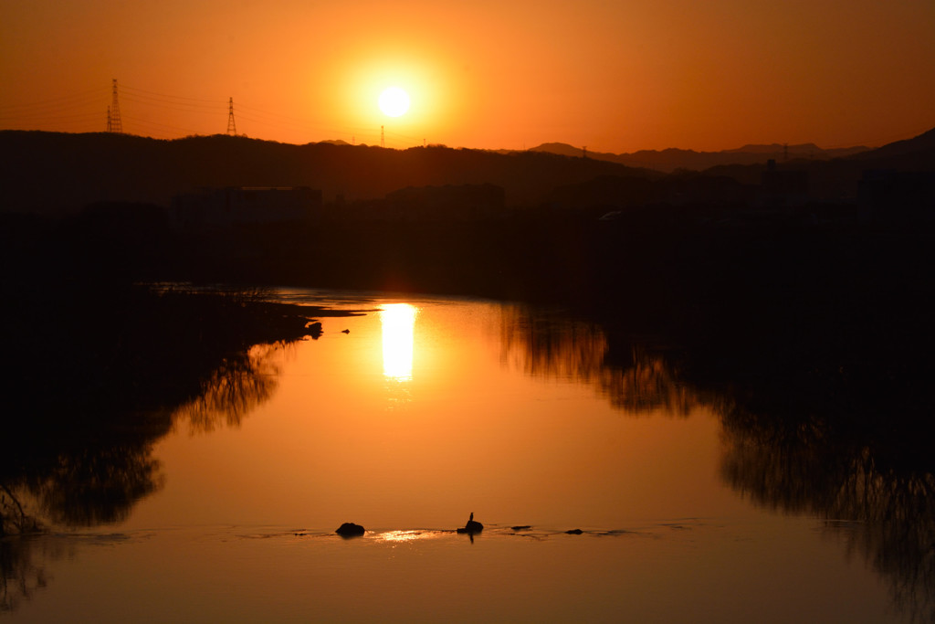 朝焼けの大和川　3