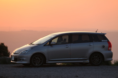 WISH と 朝の阿蘇外輪山